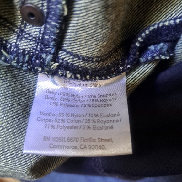 Ingrid & Isabel maternity jeans, size 31, flare legs - Picture 9 of 14